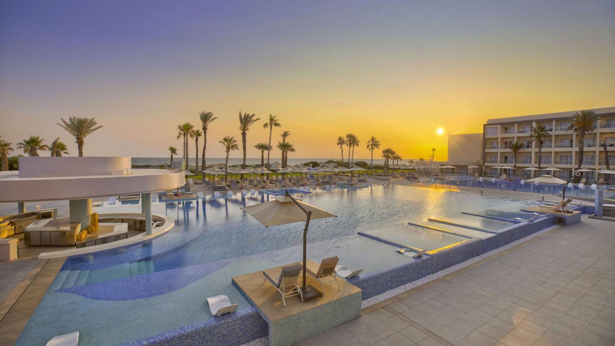 Hilton Skanes 5*