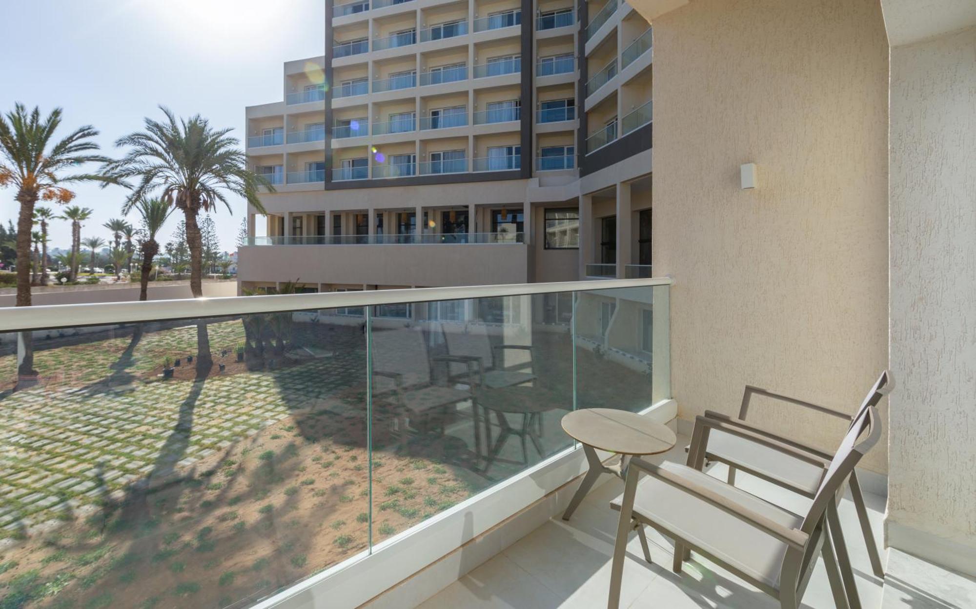 Hilton Skanes Resort