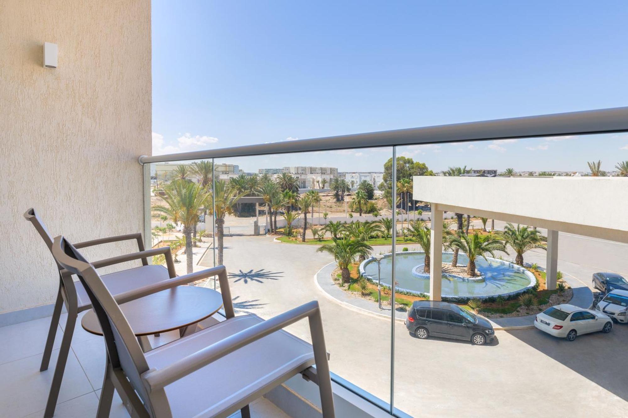 Hilton Skanes Resort 5*