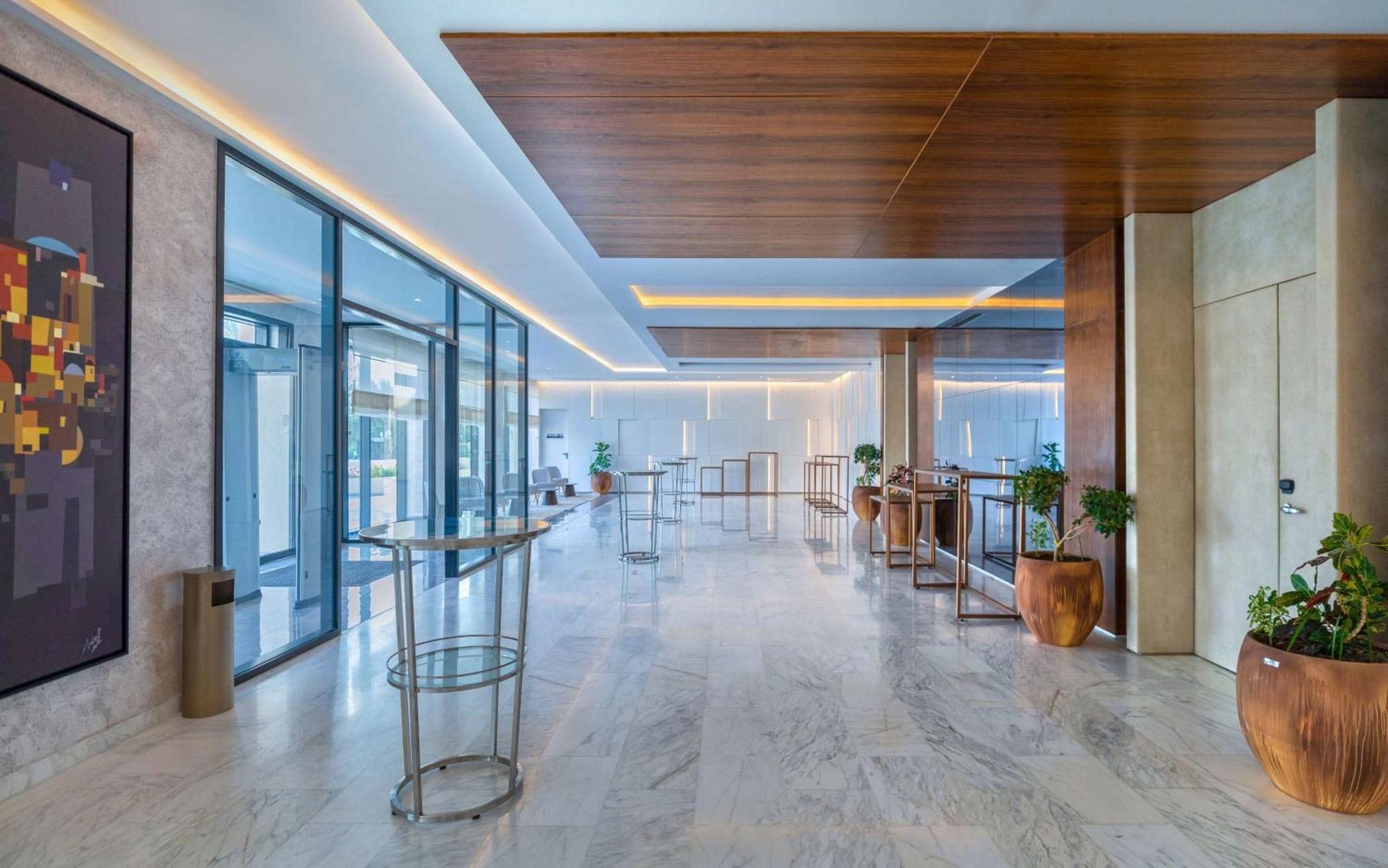 Hilton Skanes 5*